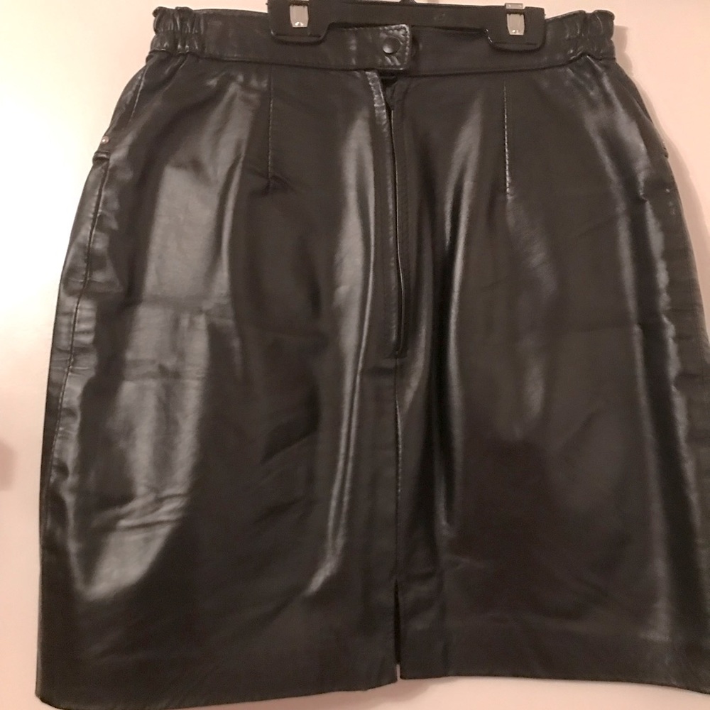 Leather | 2 piece outfit - Picture 3 of 12